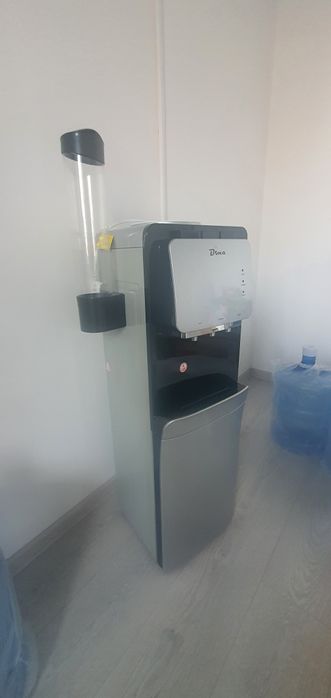 Диспенсер с подстаканником. Кулер для воды Bona, Ecocool