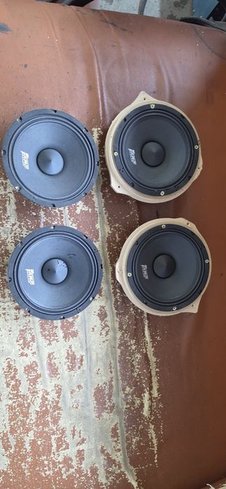 Колонки AMP 300W.