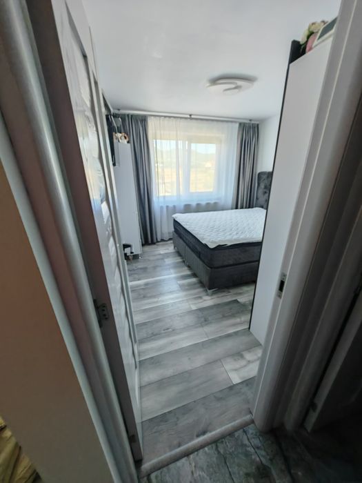 Vand apartament in Deva !