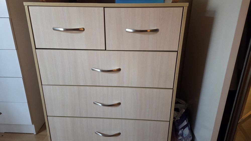 Пеленальный столик