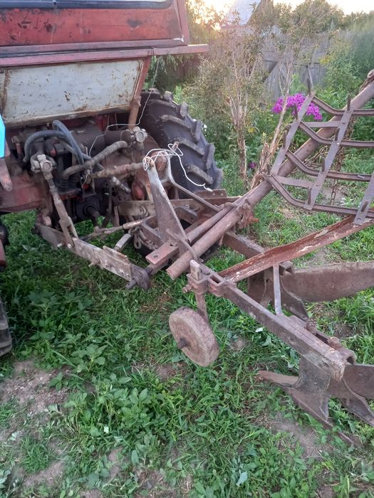 Продам трактор т25