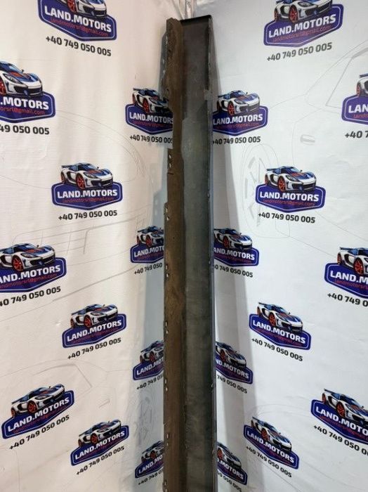 Prag, ornament prag dreapta 2017 bmw 318i sport seria 3 lci f30 1.5 benzina 2015 2016 2017 2018 2019