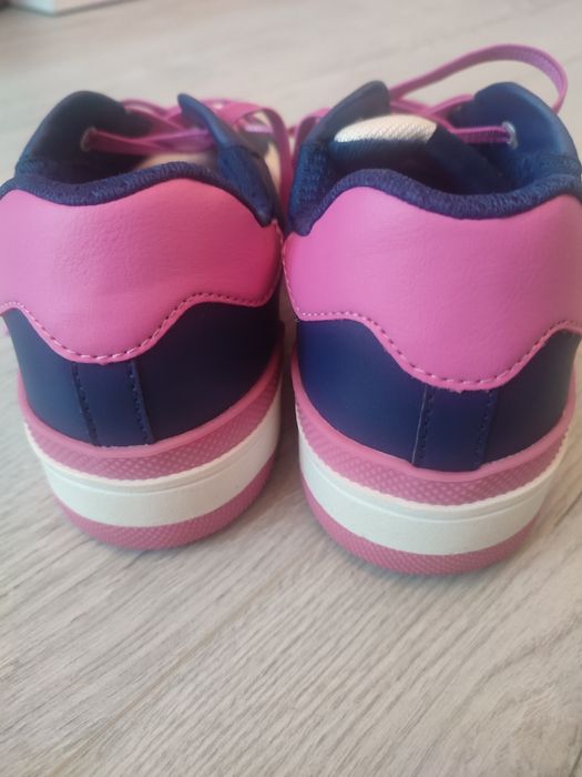 Нови спортни обувки Geox!