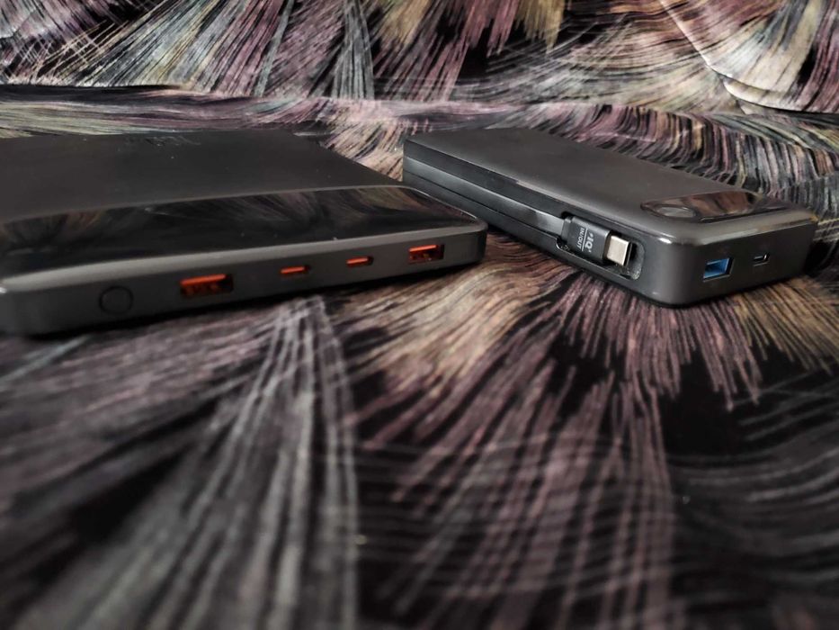 Powerbank Anker Powercore 20000 mAh+Baseus Blade