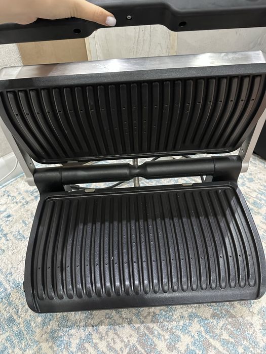 Продам грильницу!