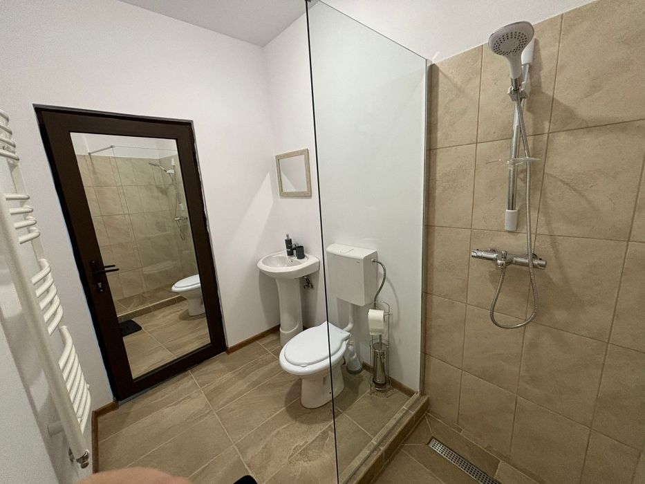 Cazarea muncitori săptămânal