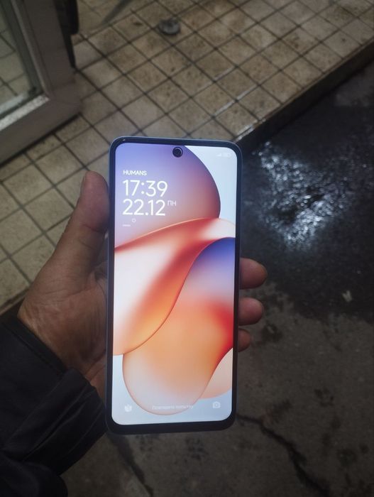 Redmi 12 /8/256/ sotiladi.