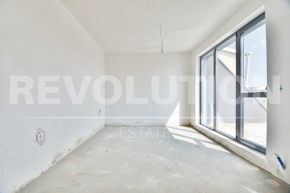 Продава се Тристаен апартамент в София, Студентски град - 209 кв.м за 1455 €/кв.м - Снимка #3