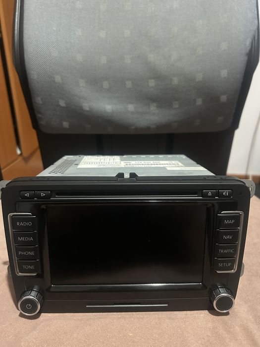 Vând navigatie RNS 510