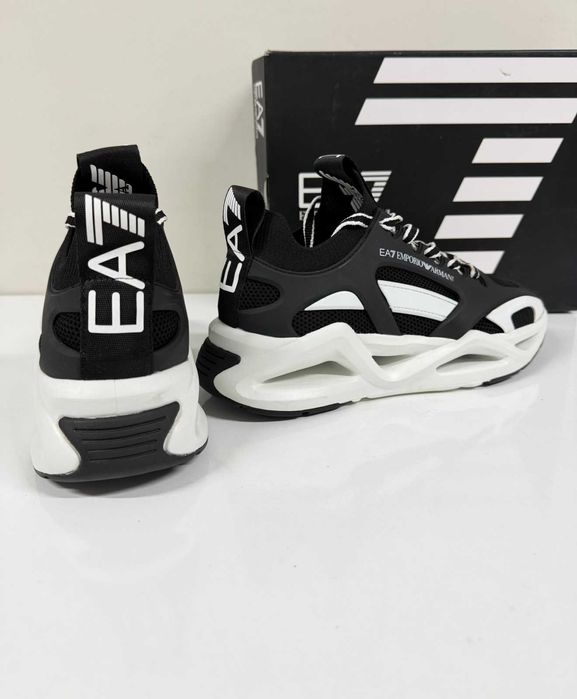 EA7 Emporio Armani Infinity Cage