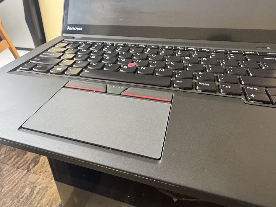 Продавам преносим компютър Lenovo T450s