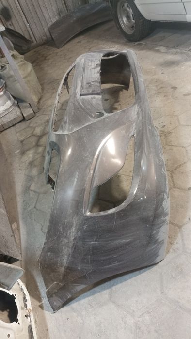 Продам бампер Хендай Акцент!