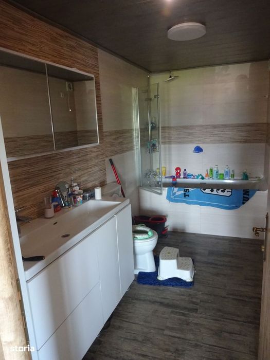 Casă luxoasă în Aleșd, lângă Oradea mai frumoasă și modernă din oraș