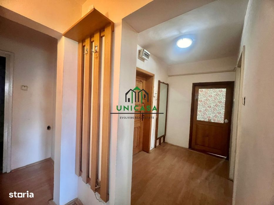 Apartament 3 camere /Calea lui Traian/Etaj 1/4 — fotografia 1