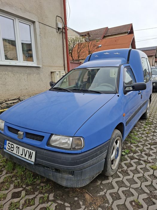 Auto Seat Ynca  fără  verificare și asigurare.