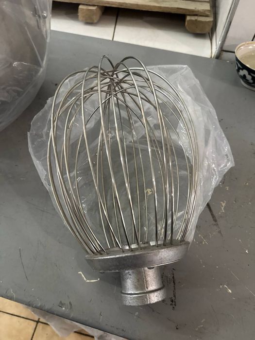 Продается Миксир оригинальный новый не б/у