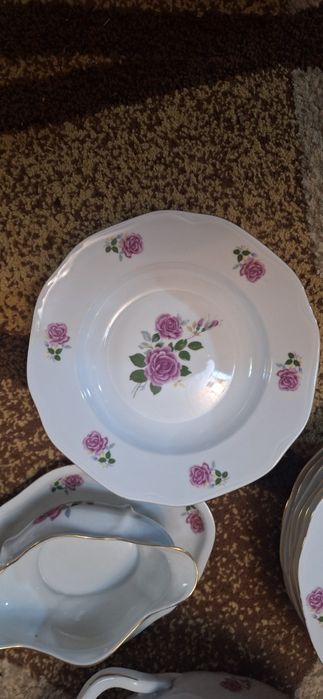 220 lei Set servirea mesei 6 persoane Curtea de Argeș