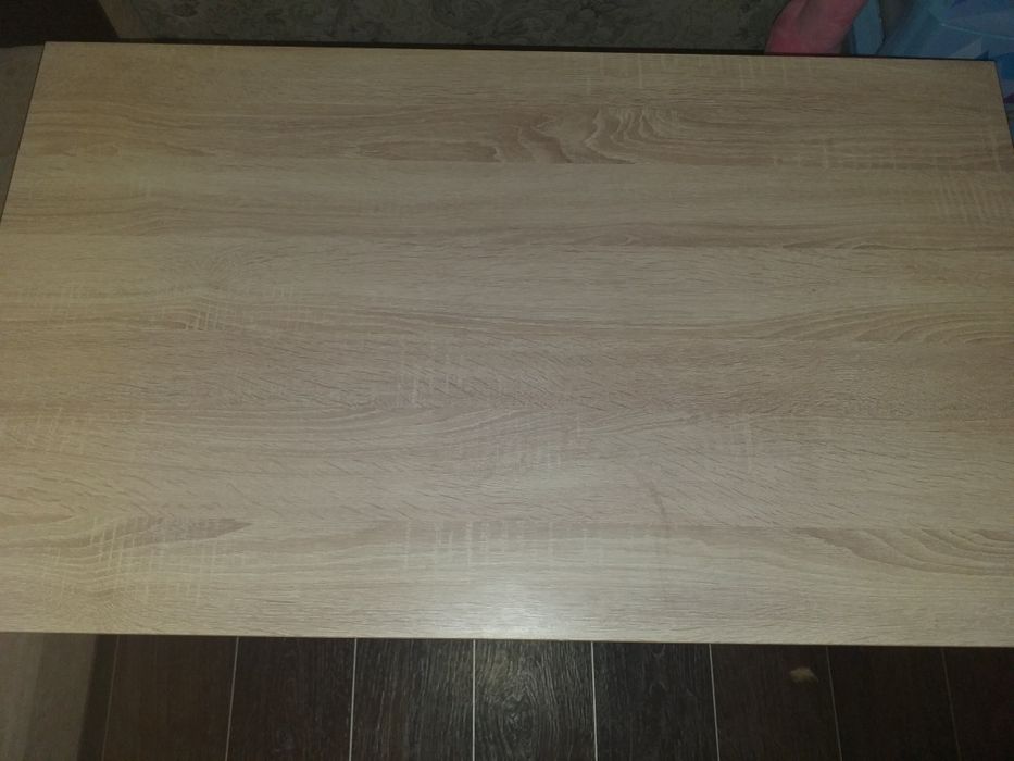 Продам кухонный стол