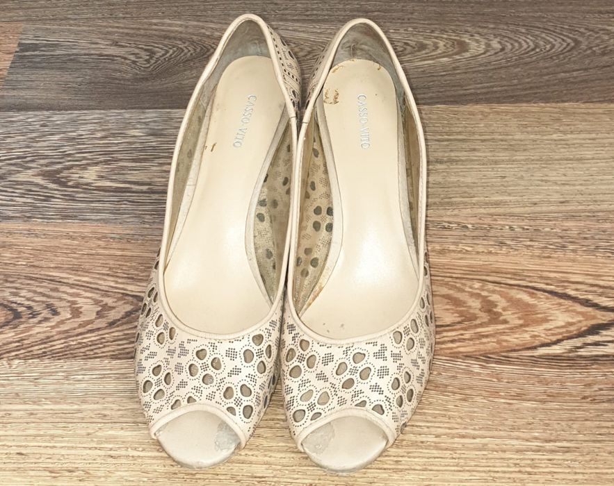 Женские  туфли .