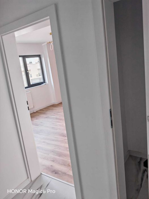 Apartament 3 camere renovat complet, 61 mp, Splai Bahlui – aproape de Palas