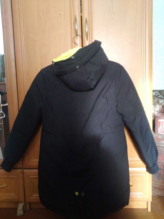 Продам зимнюю куртку