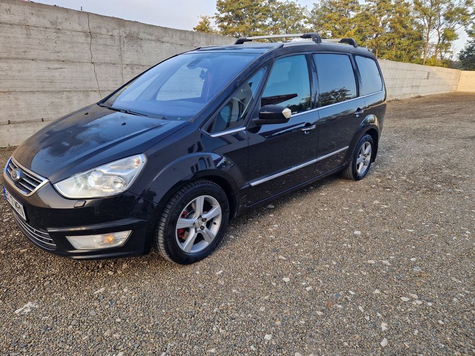Vând ford Galaxy