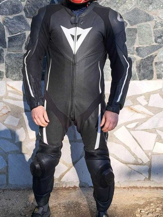 Кожен екип Dainese Assen