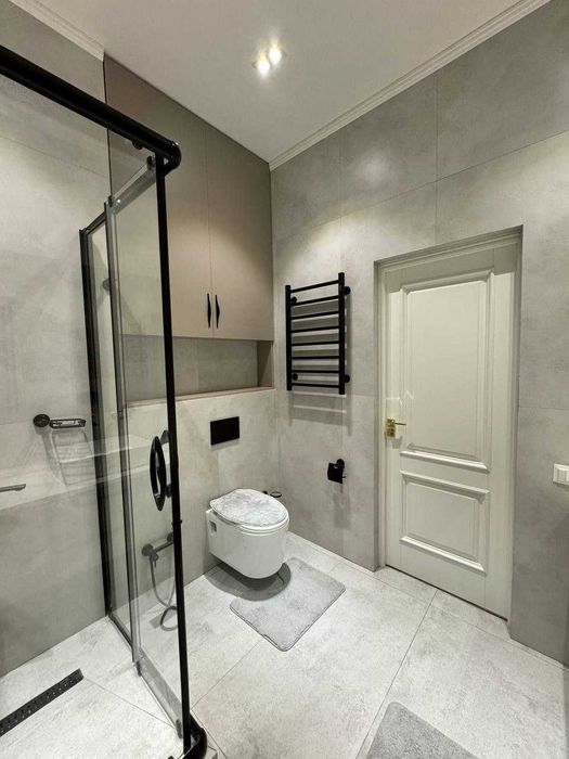 Сдается квартира с красивым ремонтом  метро Буюк Ипак Йули