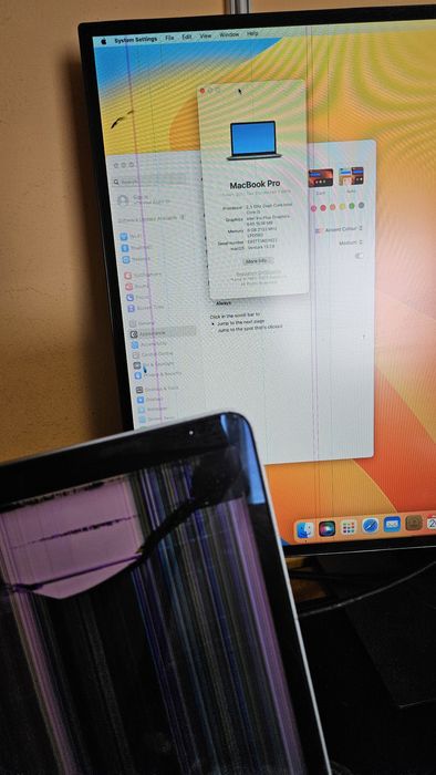 2 x  Laptop Apple a1708  cu displayul  defect