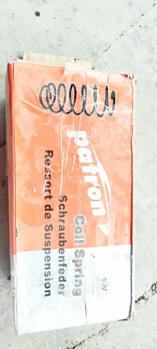 Продам пружины почти новые