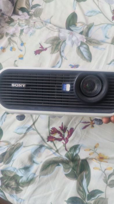 проектор sony рабочий