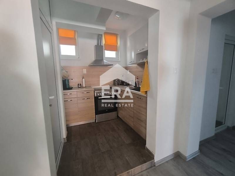 Масивна къща в кв. ,,Училищни,,