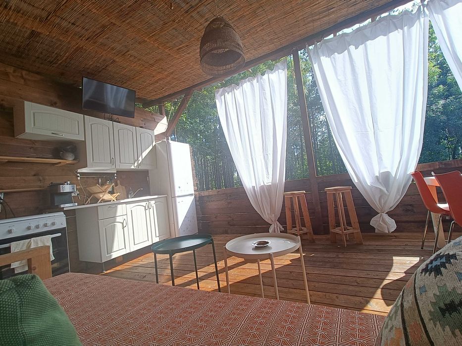 Каравана "Етно" на къмпинг Якото Място - най-добри цени и обстановка