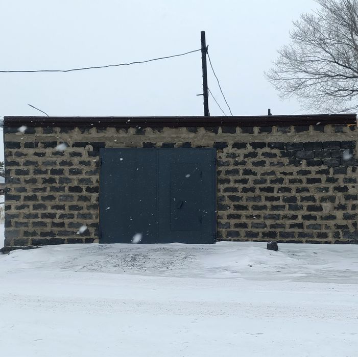 Продам большой гараж