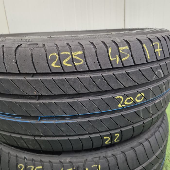 225 45 17 Michelin vară