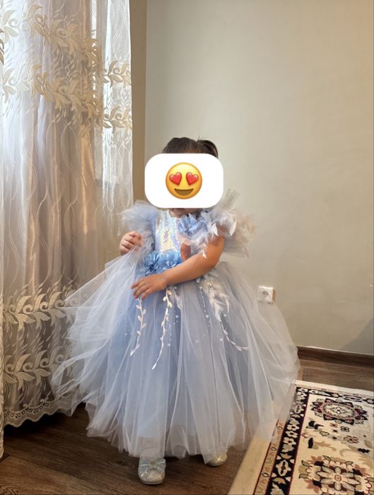 Платье 8-9 лет и 2-3 года