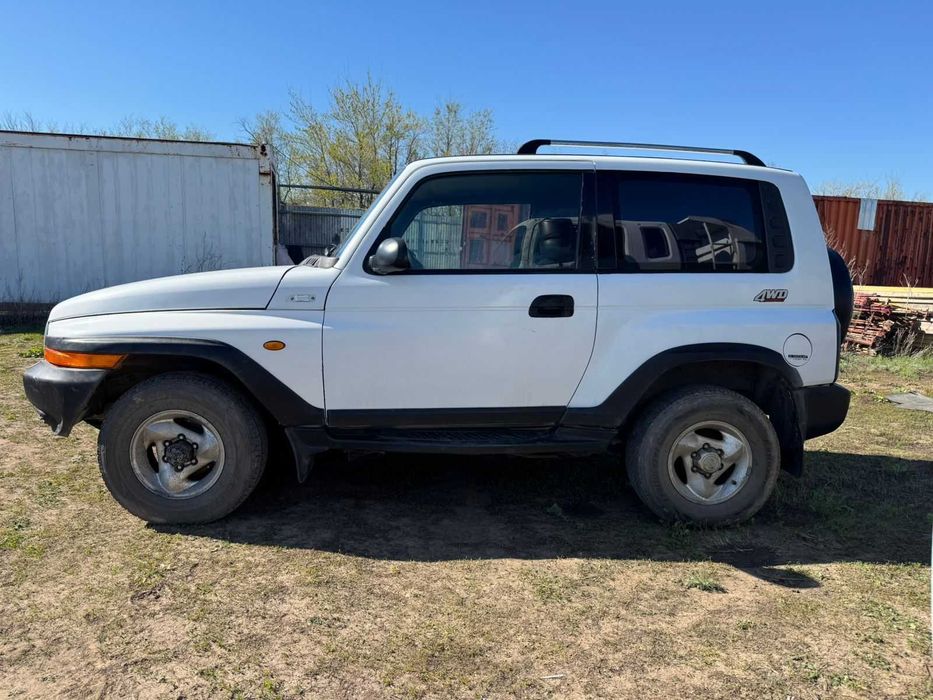 Ssang Yong Korando 1998 год