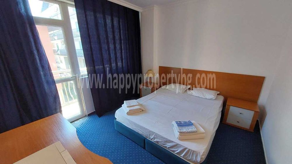 Продава се Едностаен апартамент в Несебър - 28 кв.м за 1500 €/кв.м - Снимка #2