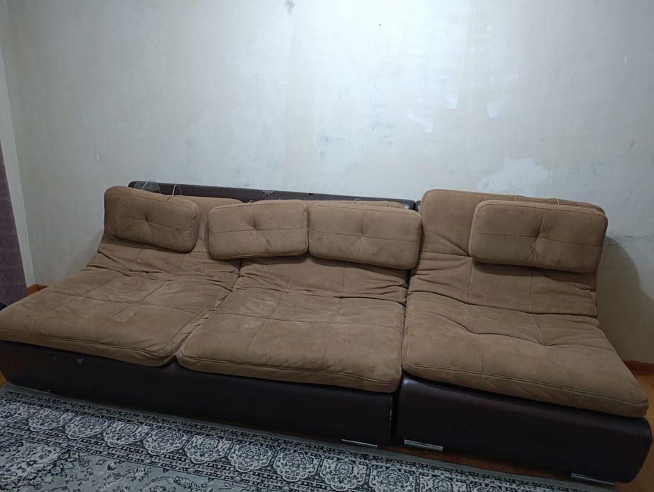Продаётся диван и стенка