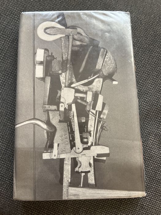 Книга на английски - Грижа за пианата и реставрация