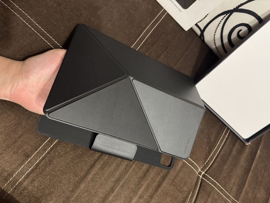 Pitaka Case / Кейс за iPad Pro M4 за 13 и 11 инча