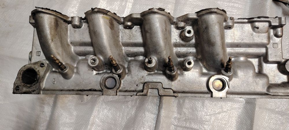 Глава за Пежо 1.6 hdi