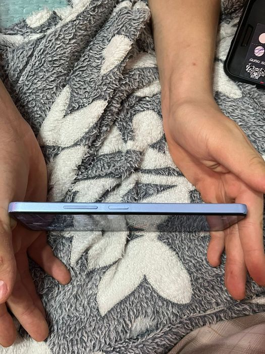 Продам редми 12 .