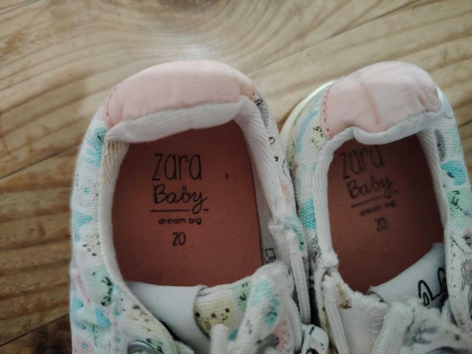 Детски обувки Zara Baby размер 20