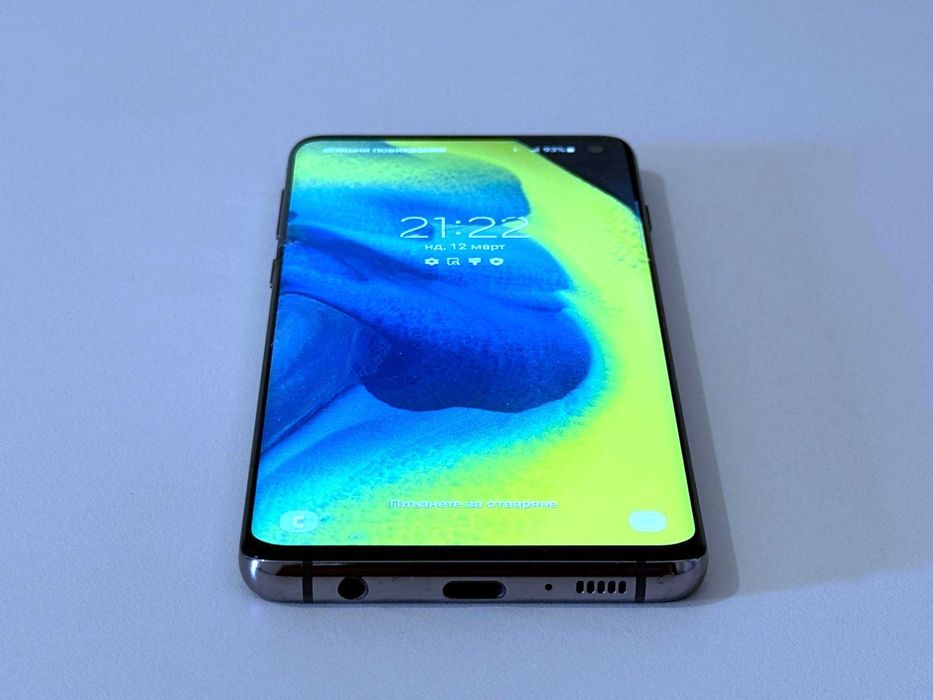 Бартер! Samsung Galaxy S10 Prism Black (Черен)