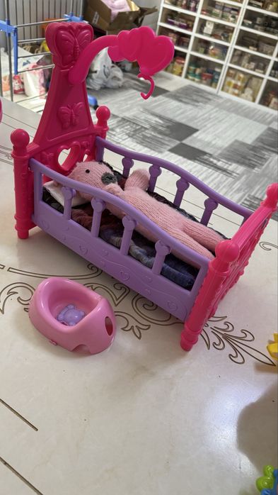 Игрушка кровать для кукол