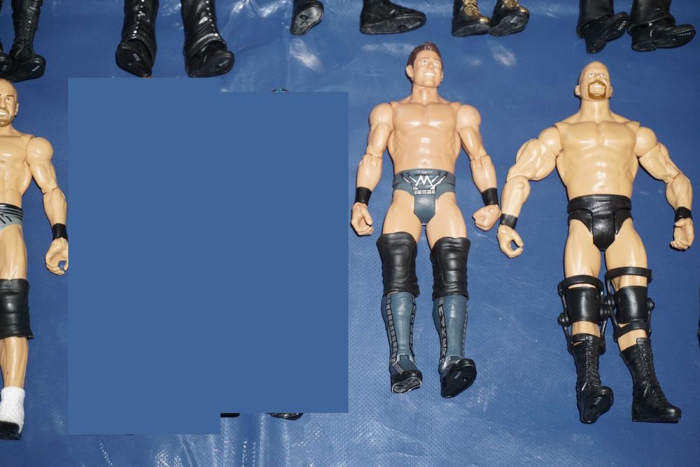 Голям Лот От 22 Кеч Фигури The Rock/Stone Cold/Cryme Tyme/Enzo Amore