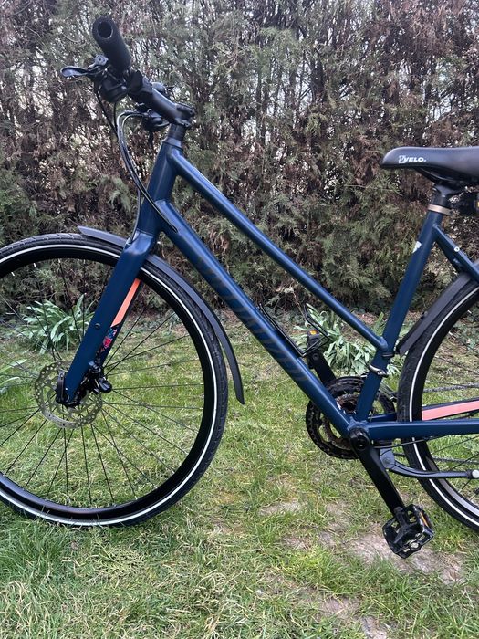 Specialized Sirrios L 28 цола Sirrus 2x9 Sora