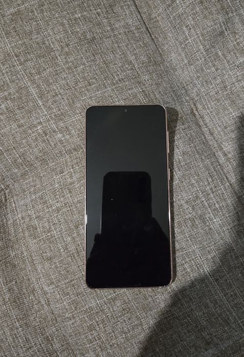Смартфон Samsung Galaxy S21 8/128Гб