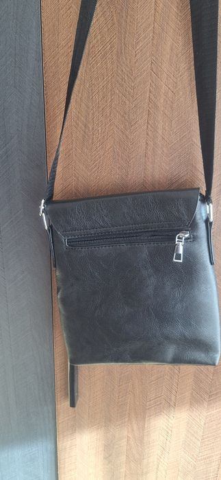 Мъжка кожена чанта